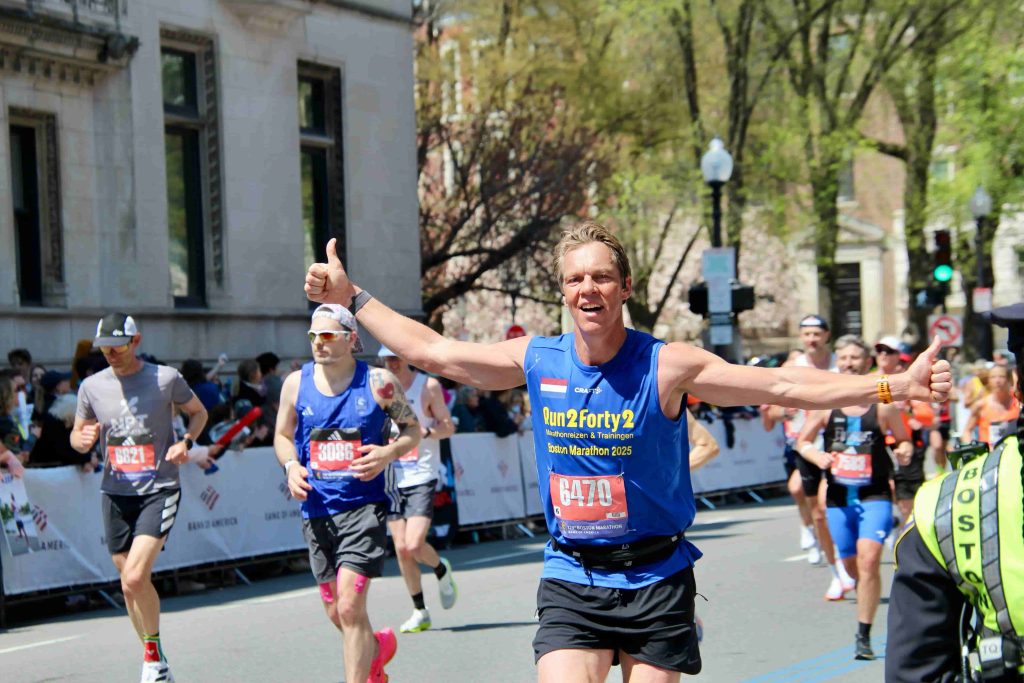 Bijna bij de finish bij de Boston Marathon